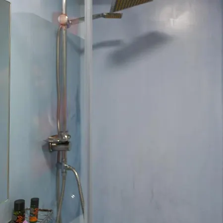 Charming Flatlet In The Old Town Апартаменти *