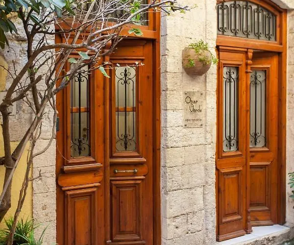 Charming Flatlet In The Old Town *